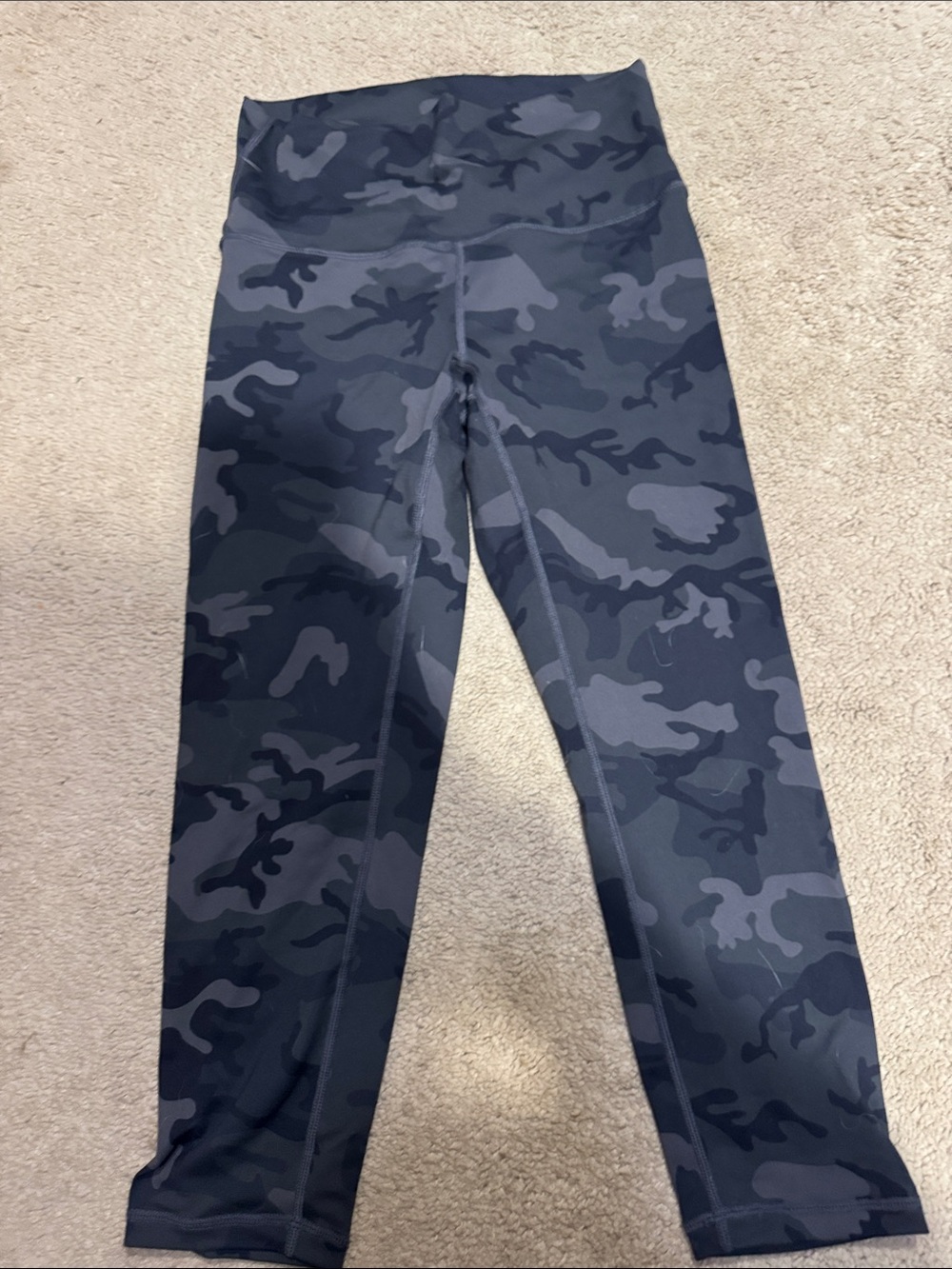 High-Waist Camo Leggings - Black/Gray